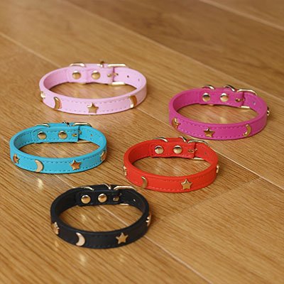 Collier chat cuir étoiles et lunes réglable