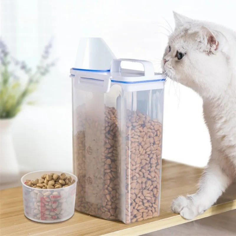 distributeur-de-croquette-avec-bec-verseur-chat