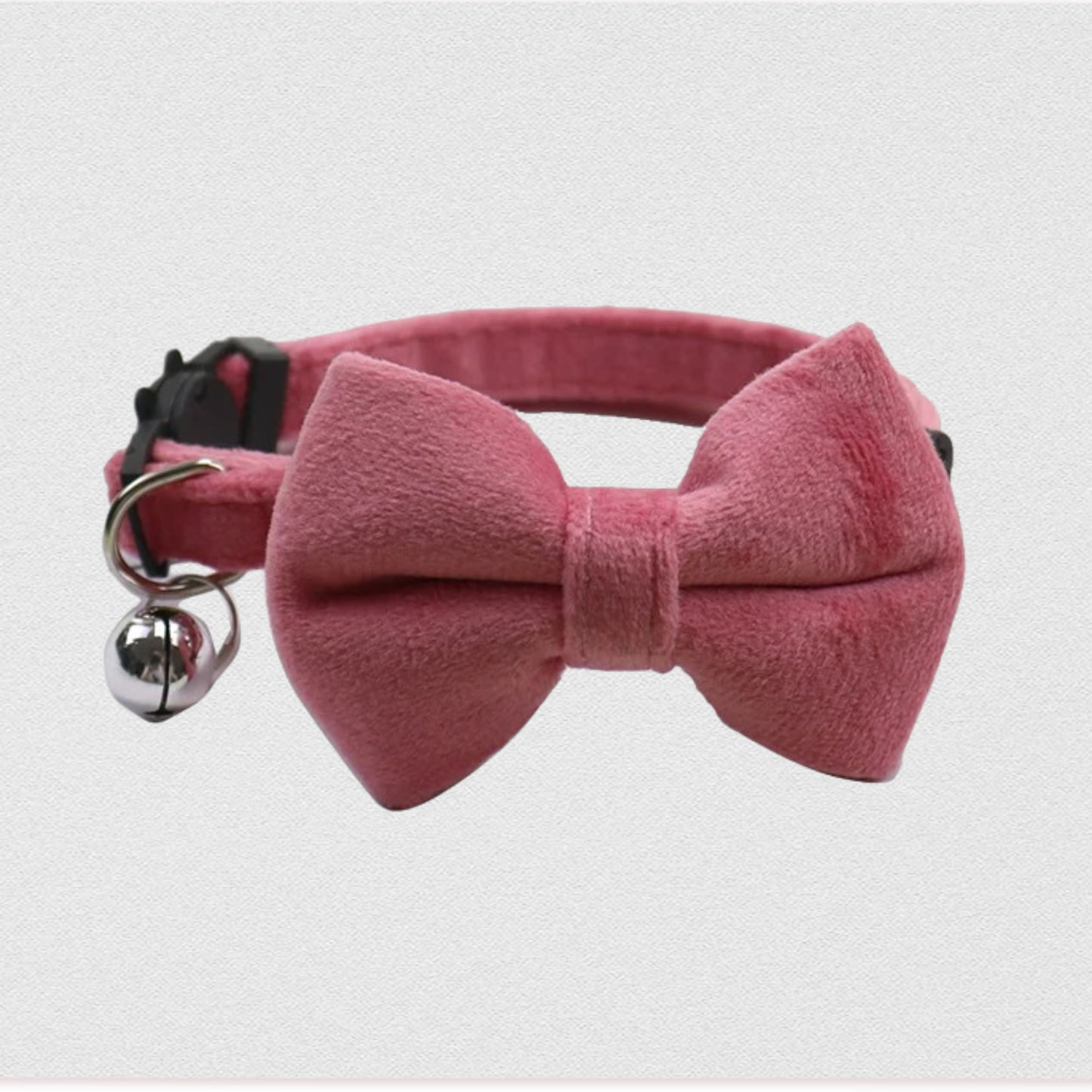 Collier chat anti etranglement en velours rose clochette